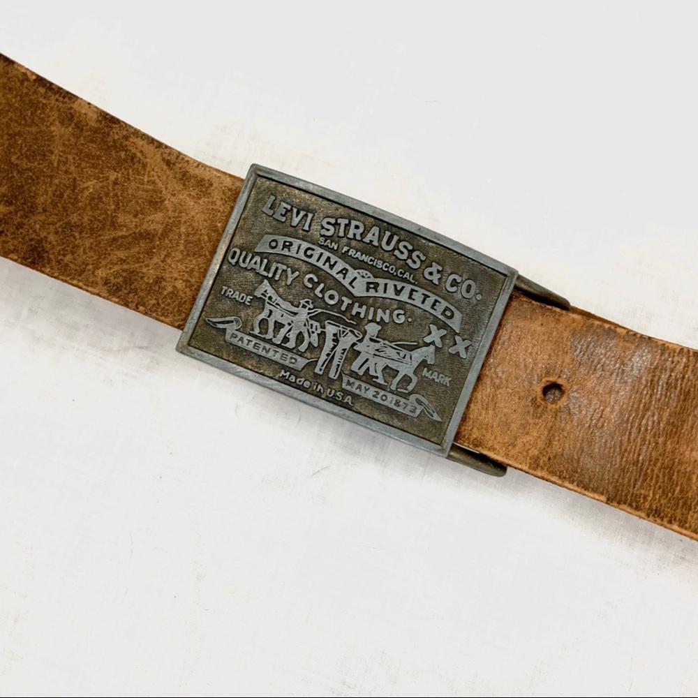 Vintage Levi’s belt and buckle